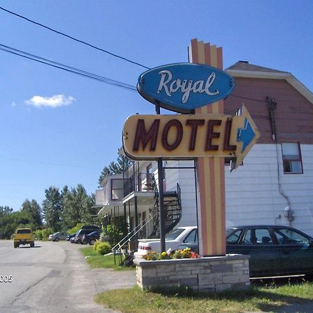 Motel Royal Cabano Екстер'єр фото
