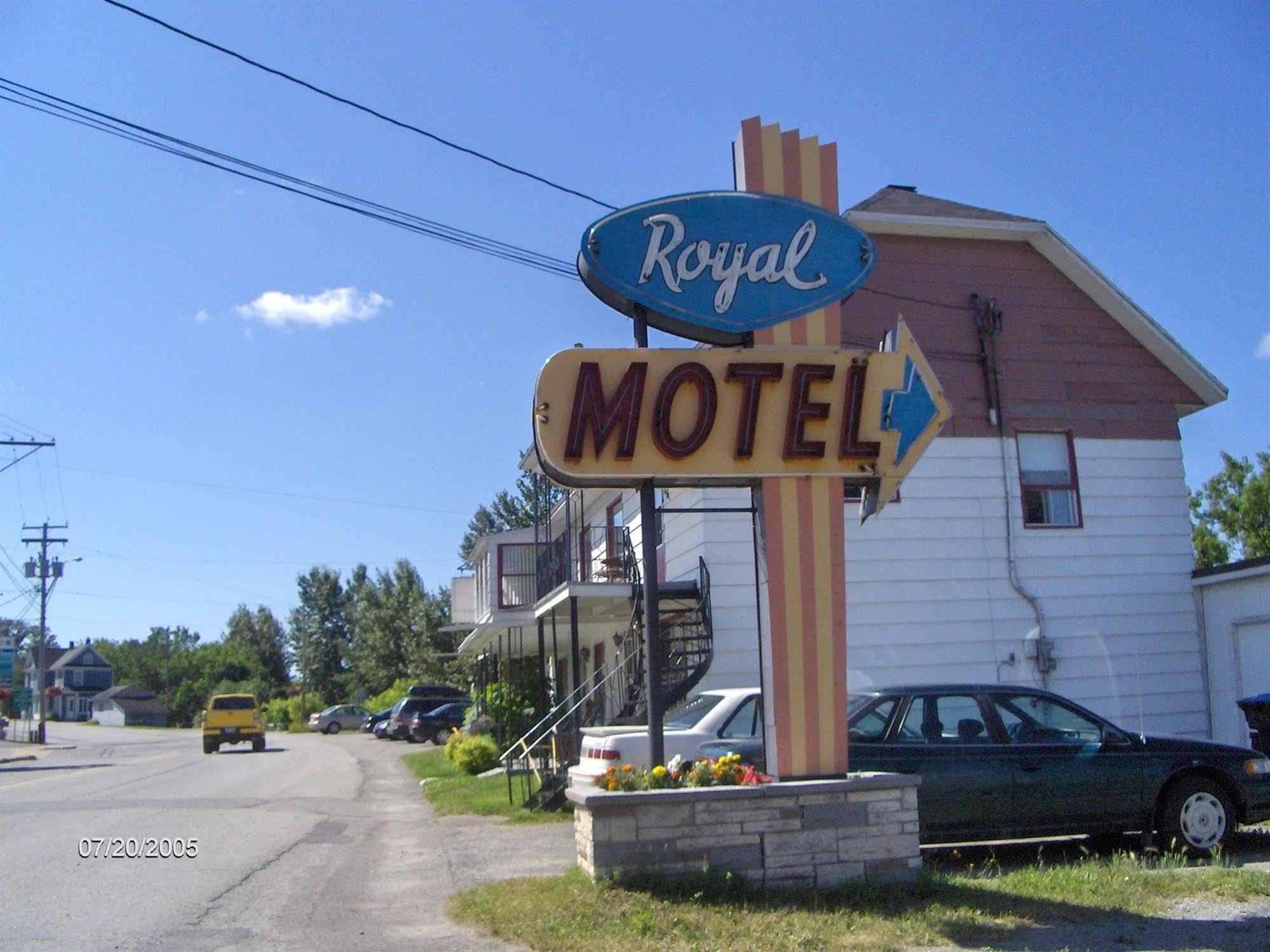 Motel Royal Cabano Екстер'єр фото